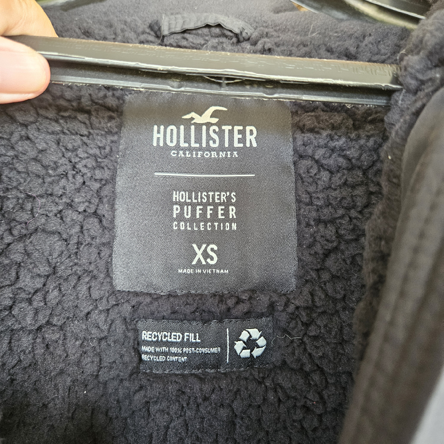 HOLLISTER LINED PUFFER JACKET COAT BLACK WOMENS SIZE XS - photo 2