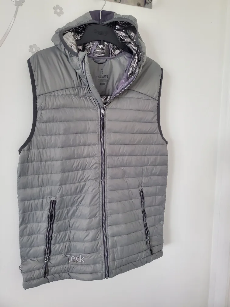 Elevate Teck Men's Vest - Size S thumbnail