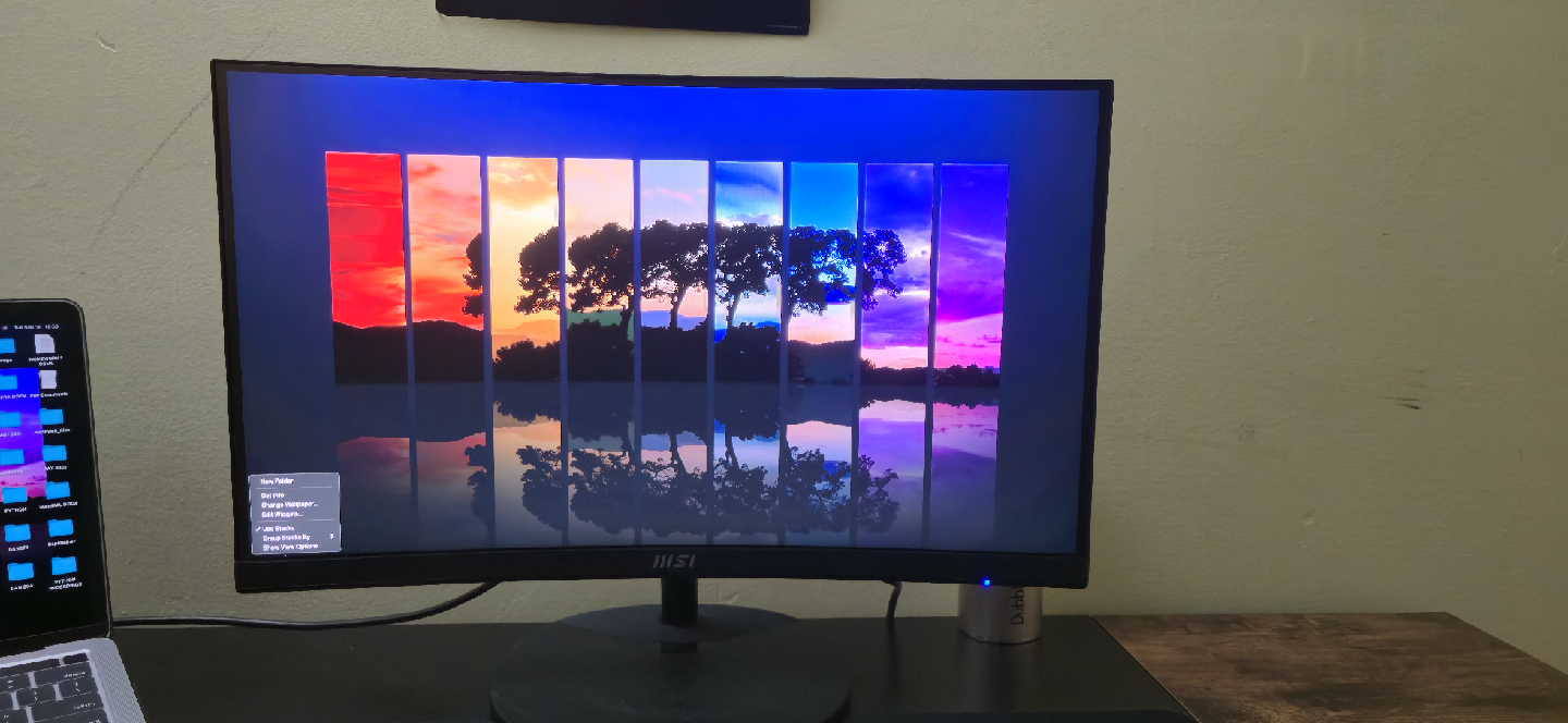 selling Monitor tabel and chair