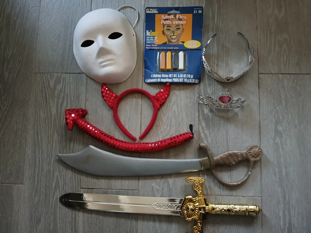 Mask & paint, tail & headband. Tiaras and nails. thumbnail