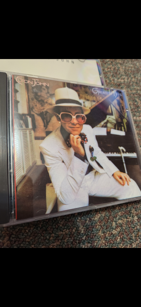 Elton John CDs - Too Low for Zero, Greatest Hits - photo 4