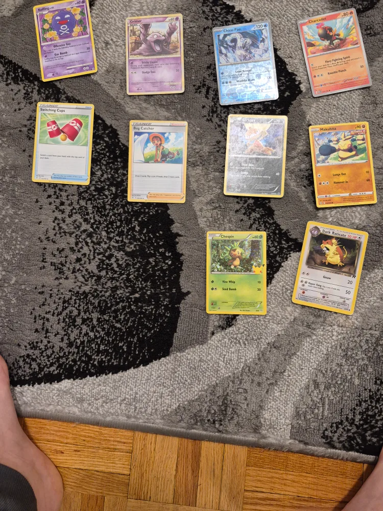 Pokemon Trading Cards - Assorted Lot all for image indicator(4)