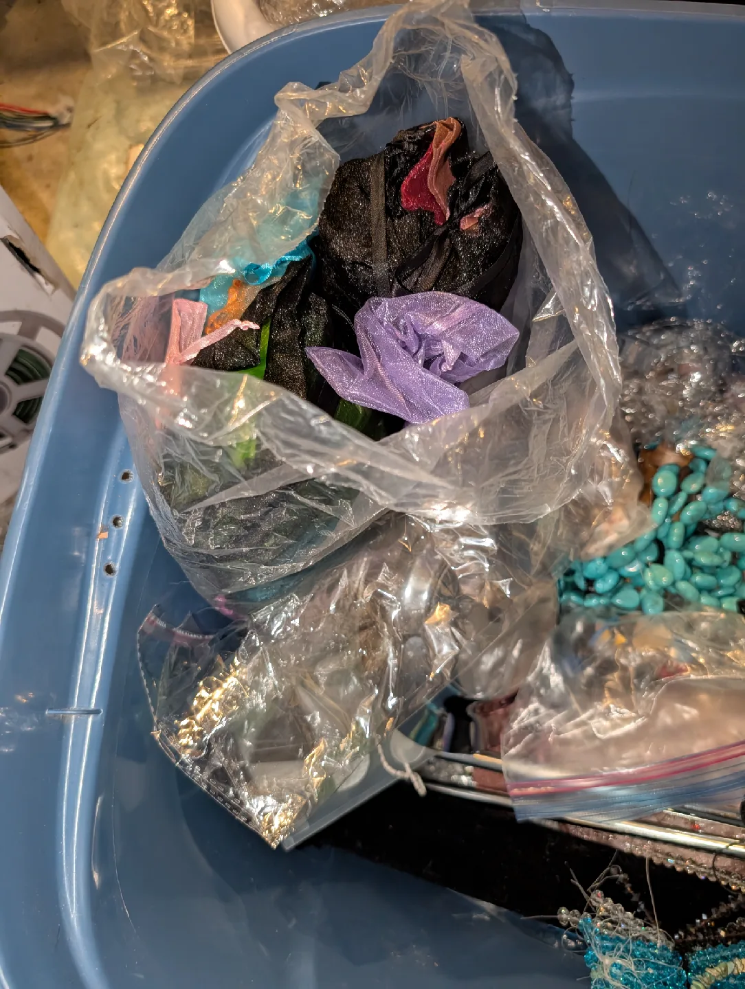 Lot of Assorted Beads, Jewelry-Making Supplies & Storage Bags image indicator(2)