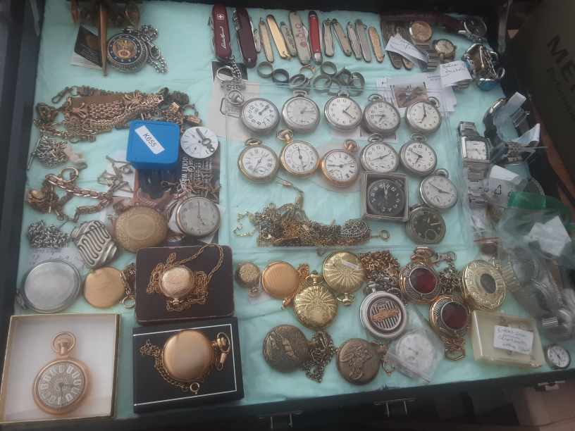 selling my collection of pocket watches - photo 2