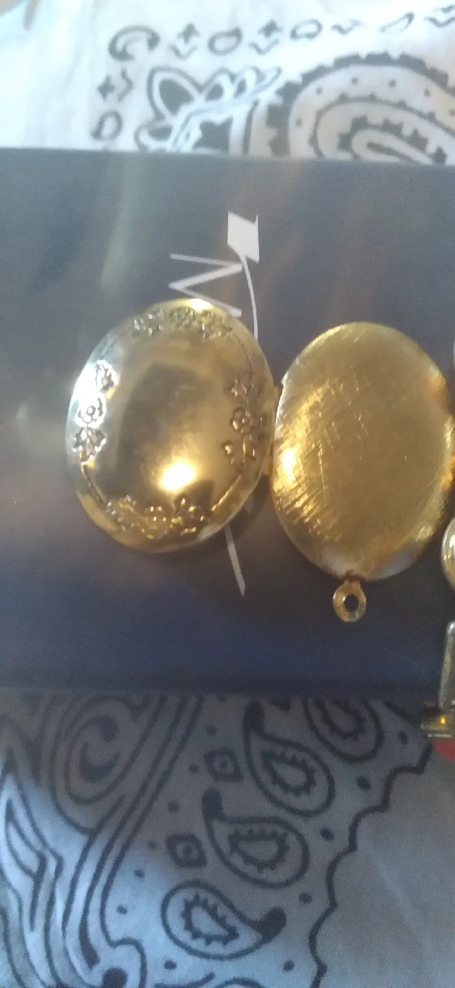 Vintage Miriam Haskell Locket & Earrings Set thumbnail