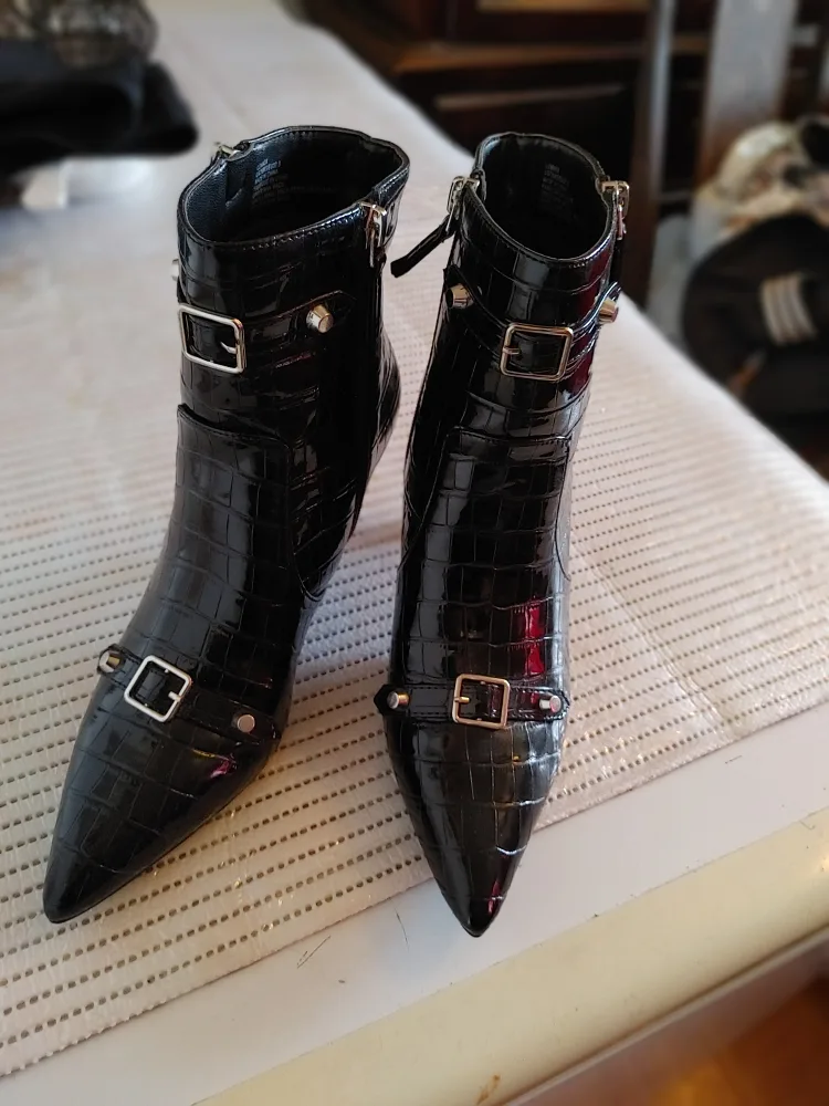Black Ankle Boots - Size 7 thumbnail
