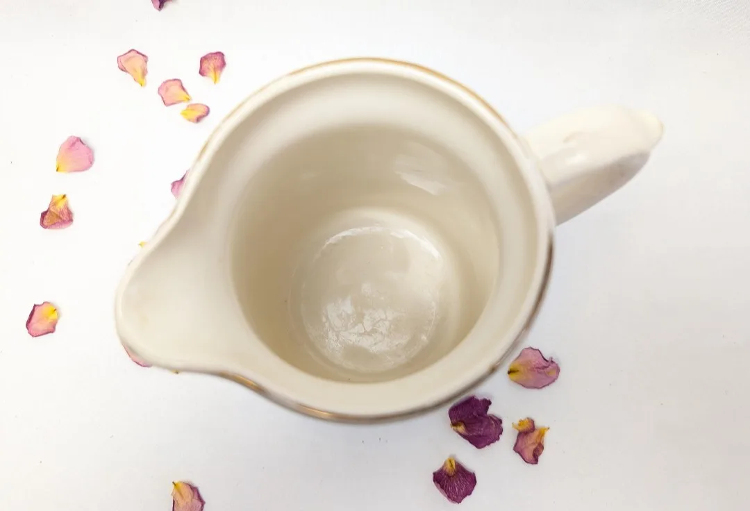 Vintage Porcelain Pitcher ~ Vase ~ Made in England image indicator(5)