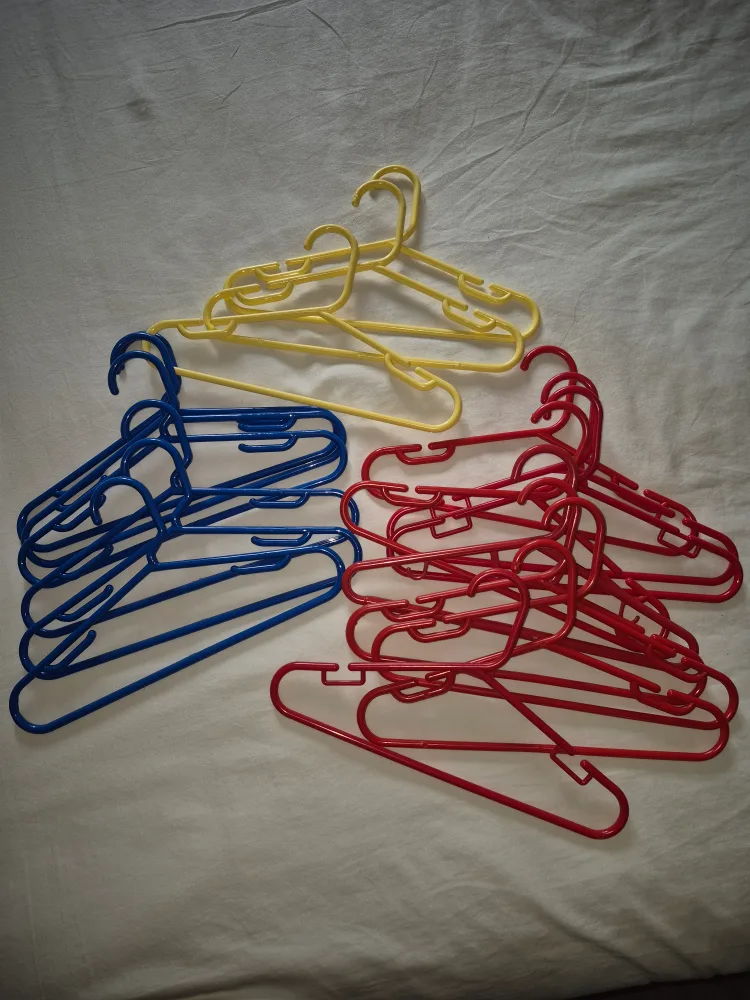 Clothes Hangers - Blue, Red, Yellow image indicator(2)
