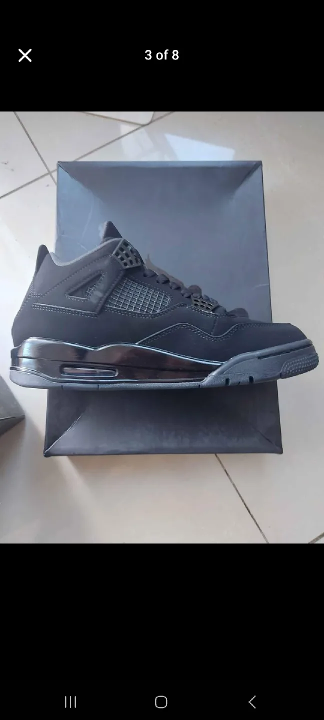Jordan 4  Black Cat  U_A shoes  new image indicator(2)