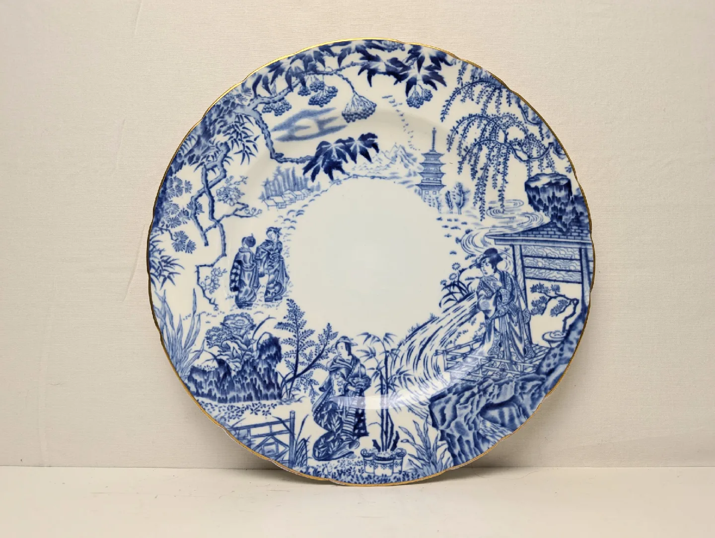 Royal Crown Derby Dinner Plate thumbnail