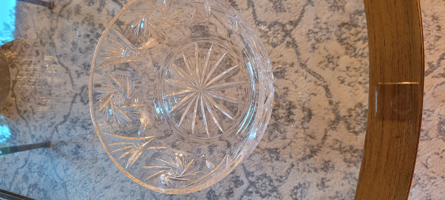 Bohemia Lead Crystal image indicator(3)