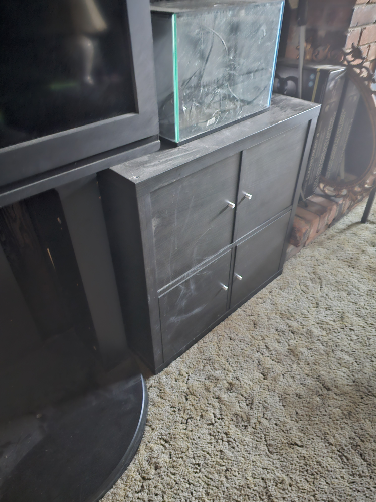 IKEA cabinets have 2