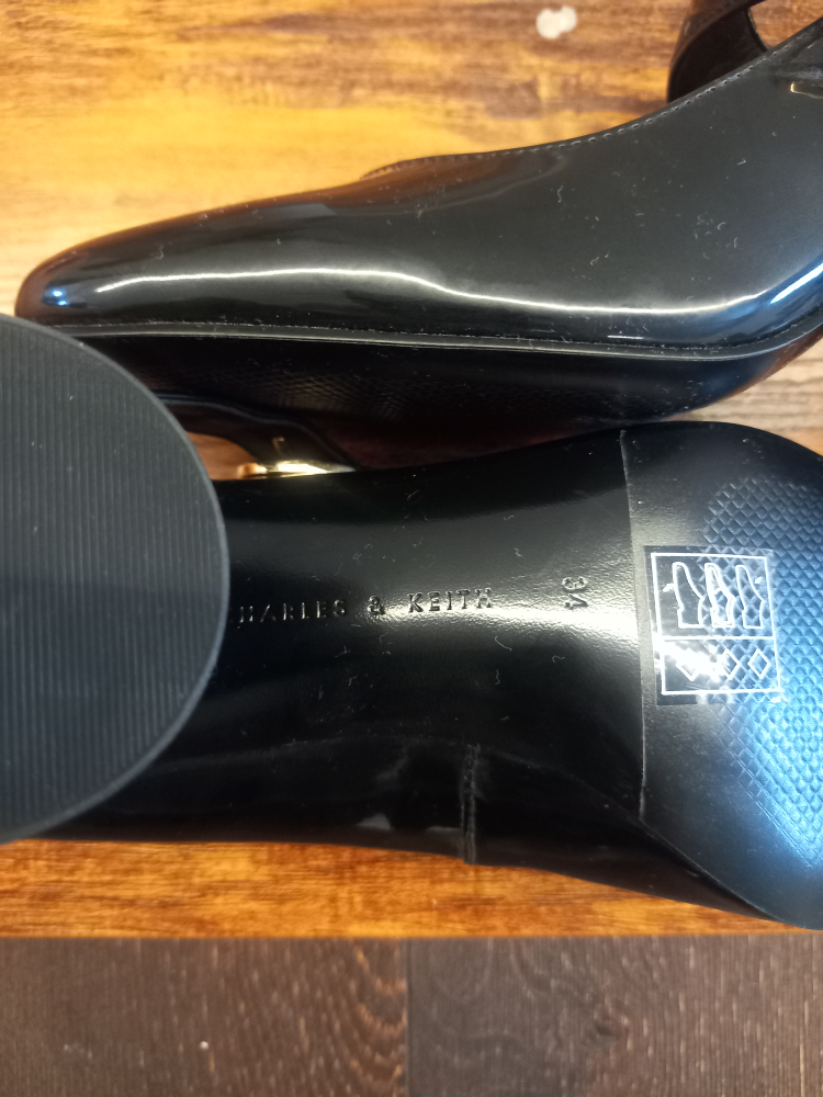 Charles & Keith Black Heels - Size 36 - photo 5