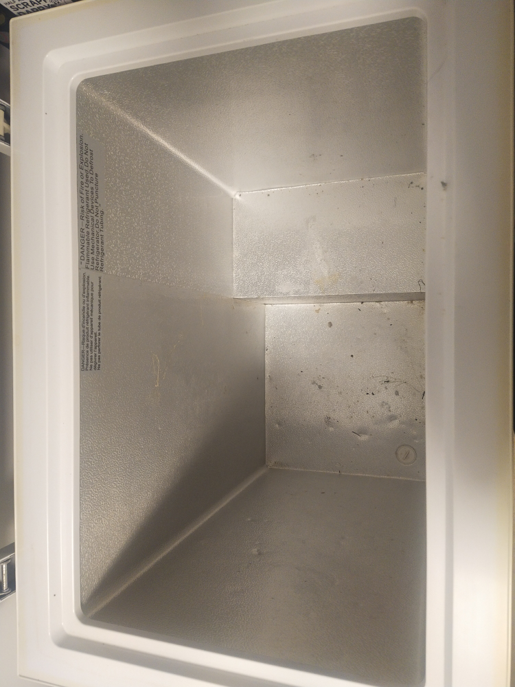 Midea Chest Freezer - White - photo 2