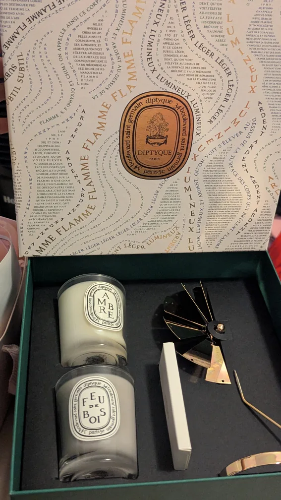 New Limited Edition Diptyque Carousel Set Ambre & Feu De Bois ✨ image indicator(2)