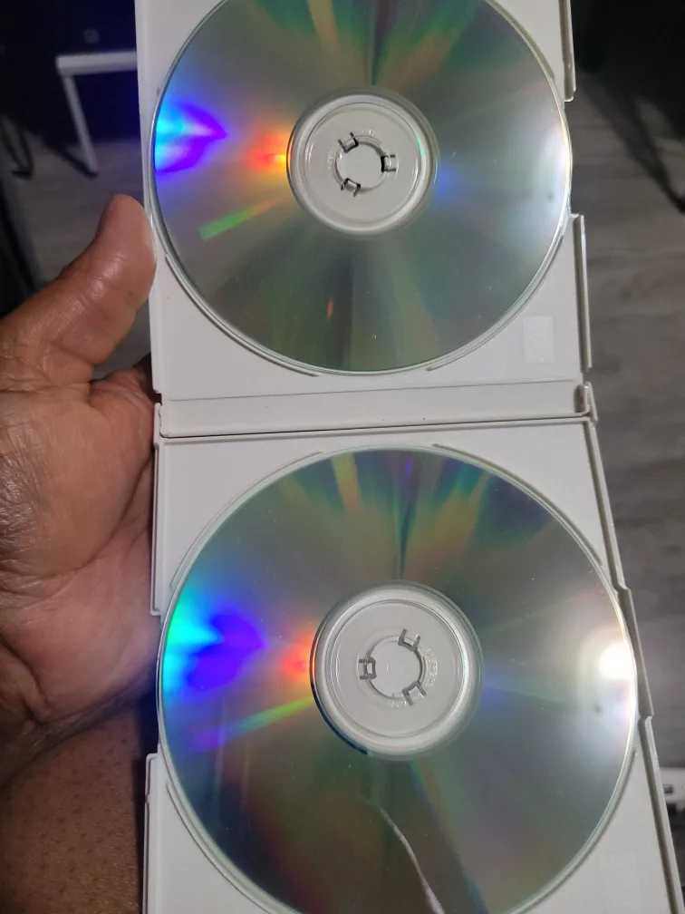 2 Verbatim CD-R 700MB 52x Speed image indicator(3)