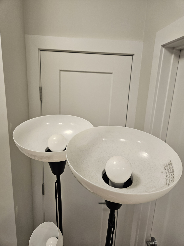 IKEA Floor Lamp - photo 2