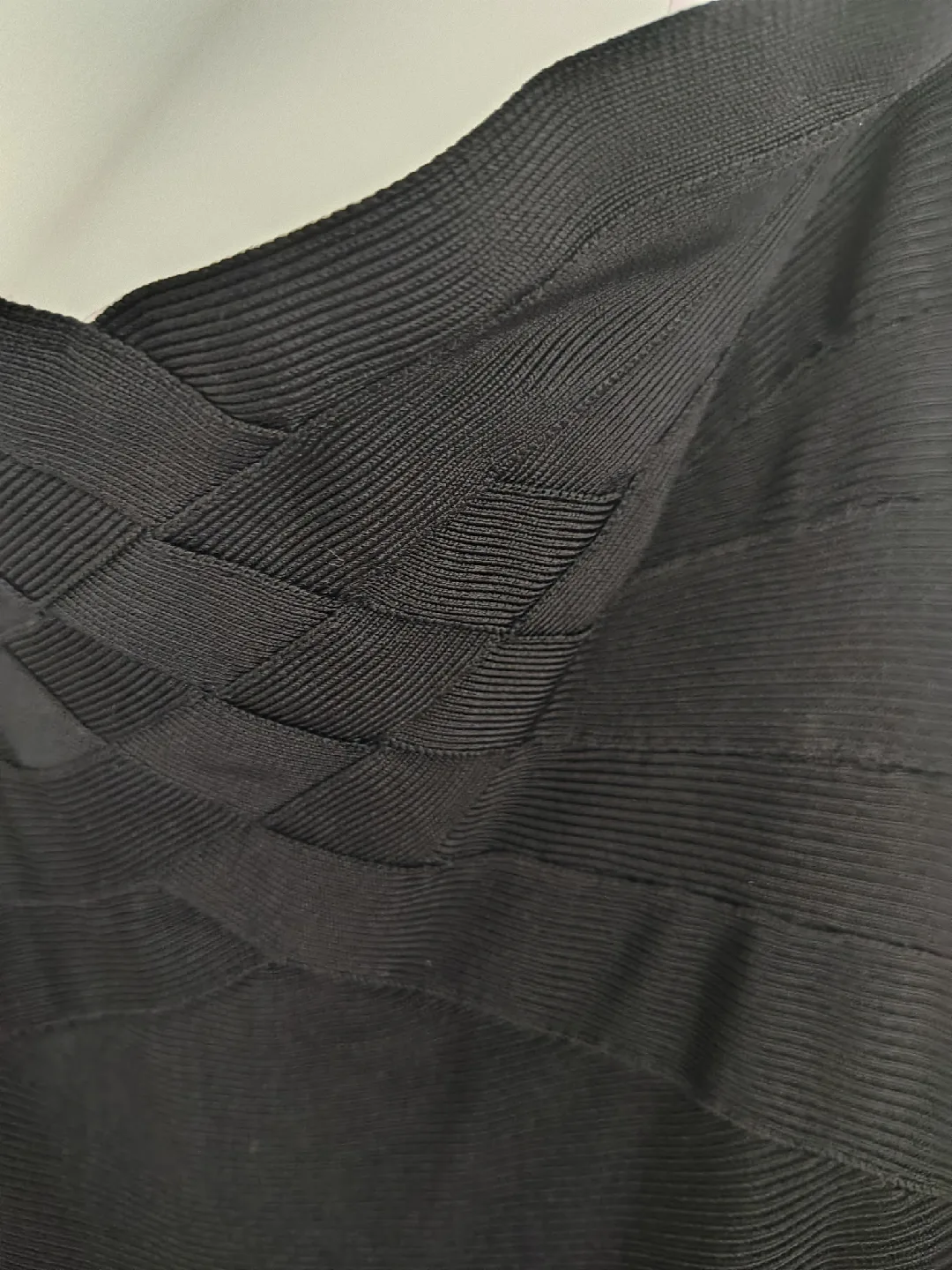 Exquisite Hervé Leger Black Bandage Dress - Timeless + Chic image indicator(2)