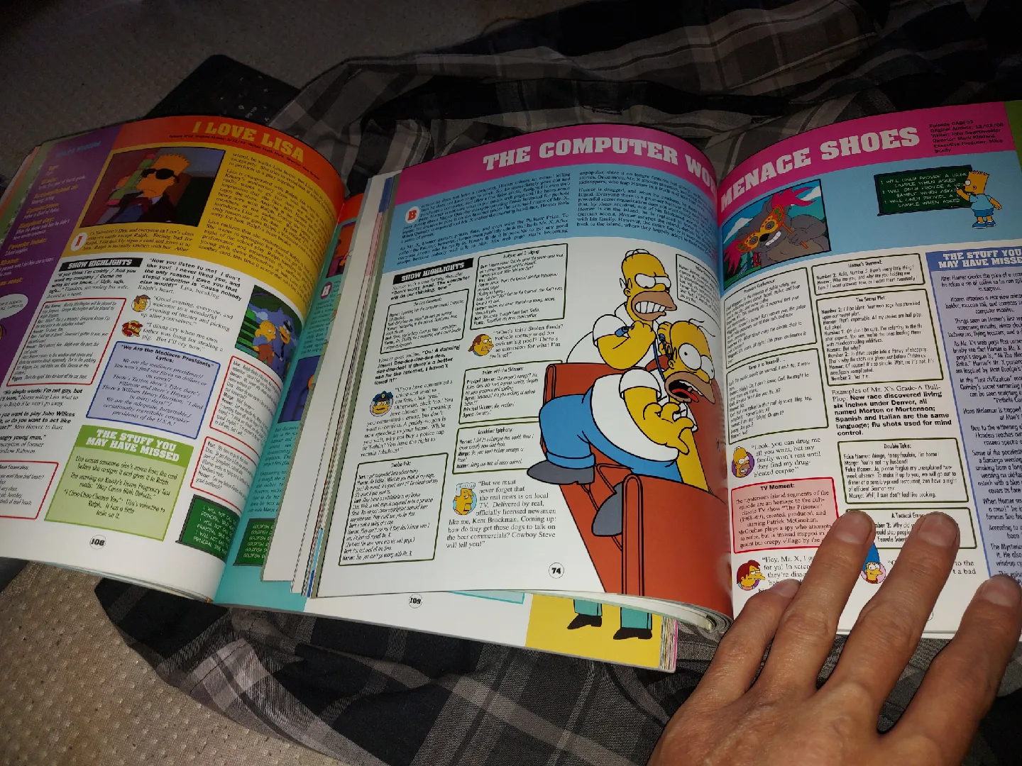 The Simpsons Guide & Beyond Forever Books image indicator(3)
