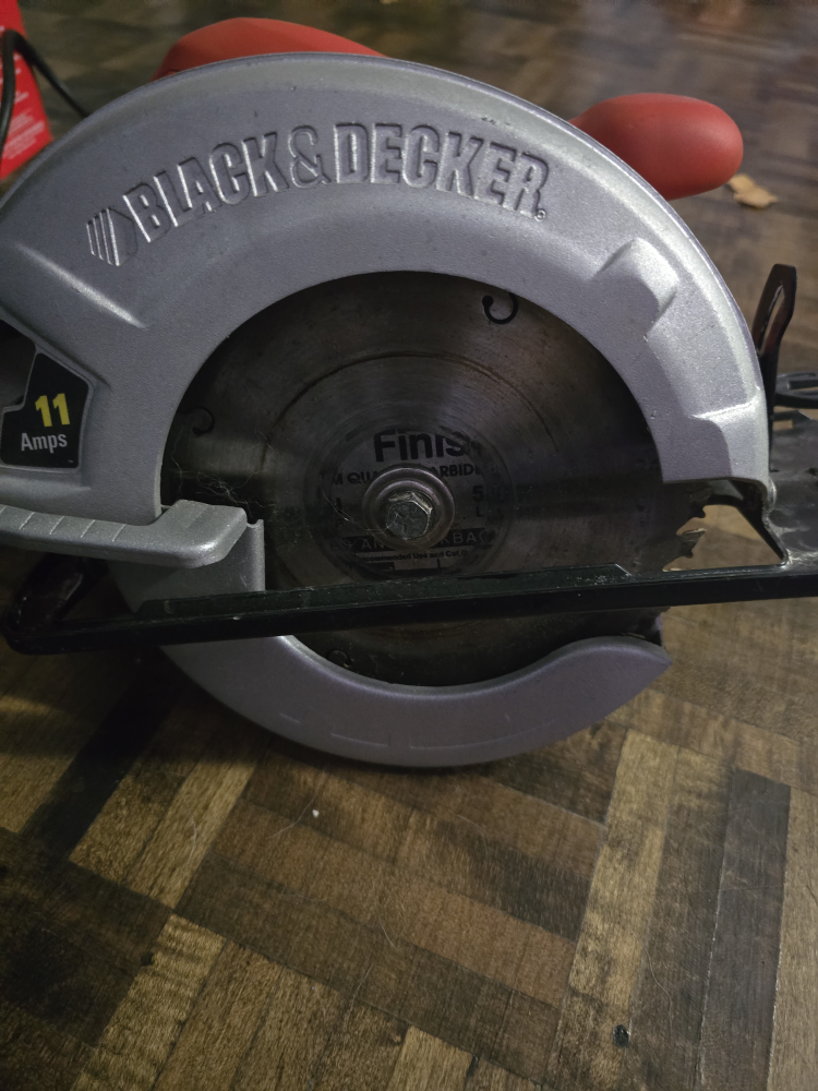 MOVING SALE Black & Decker Circular Saw - 11 Amps