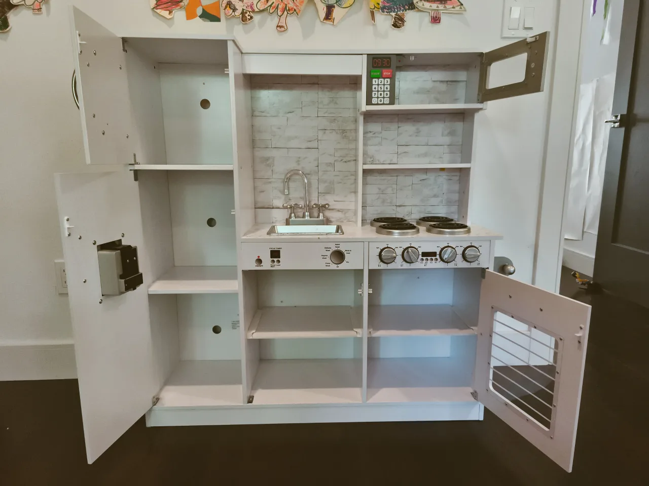 Kids White Wooden Play Kitchen Set image indicator(5)