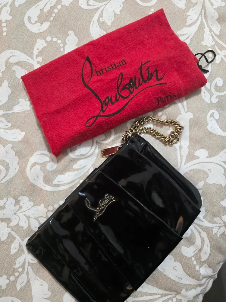 Christian Louboutin Black Patent Leather Clutch image indicator(3)