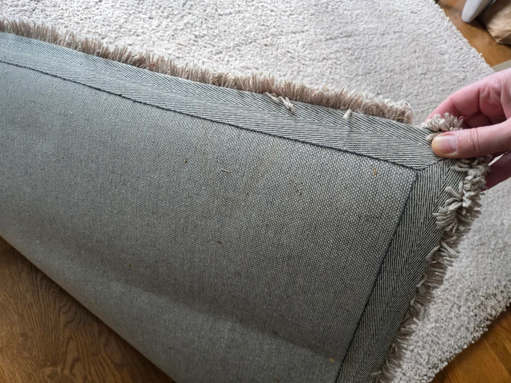 Large Beige Shag Rug image indicator(6)