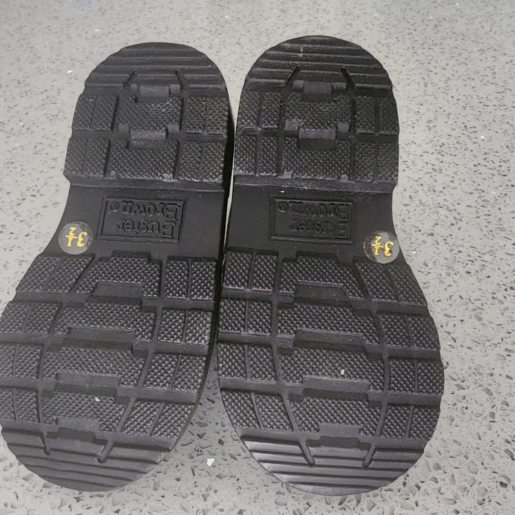 Black & Burgundy Patent Leather toddler shoes! - photo 3