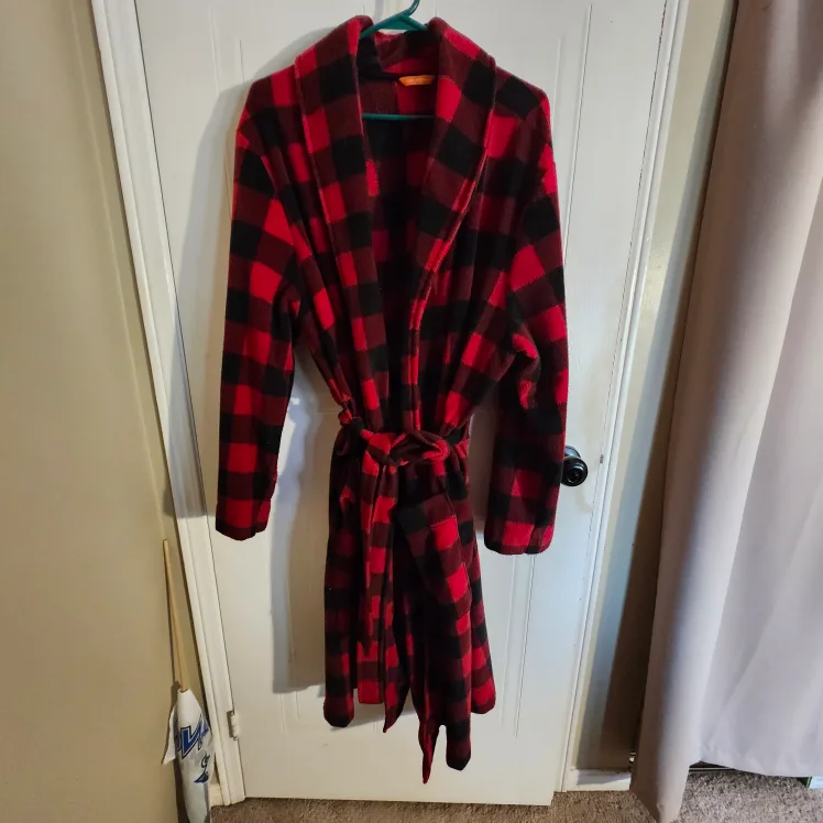 Joe Fresh Red & Black Plaid Robe - L/XL thumbnail