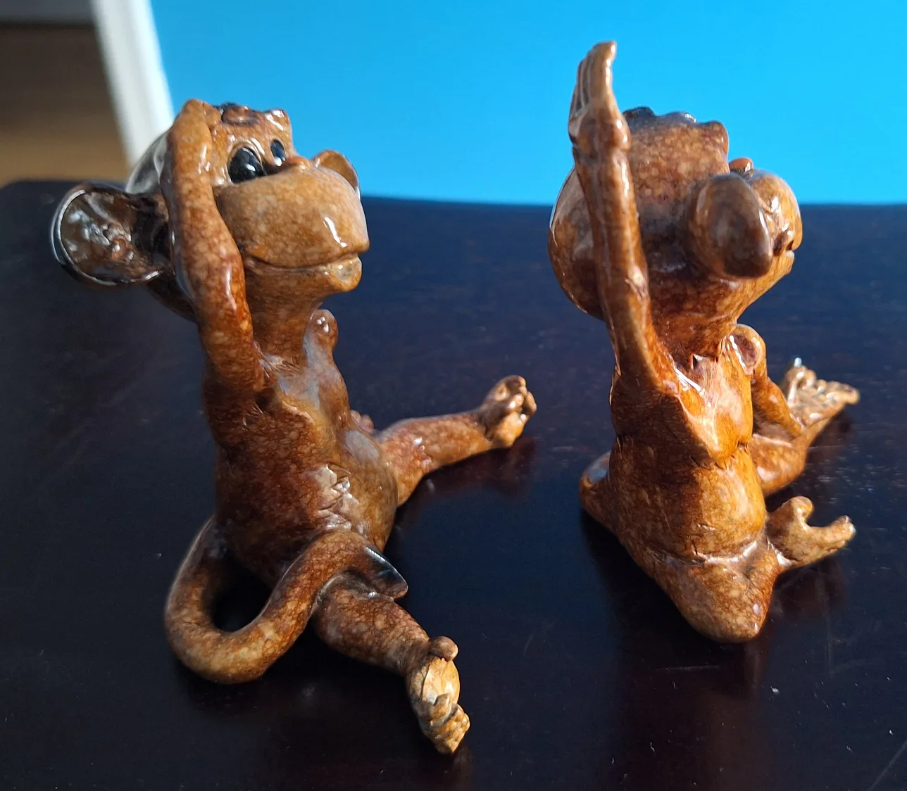 Monkey Figurines - Set of 2 image indicator(3)