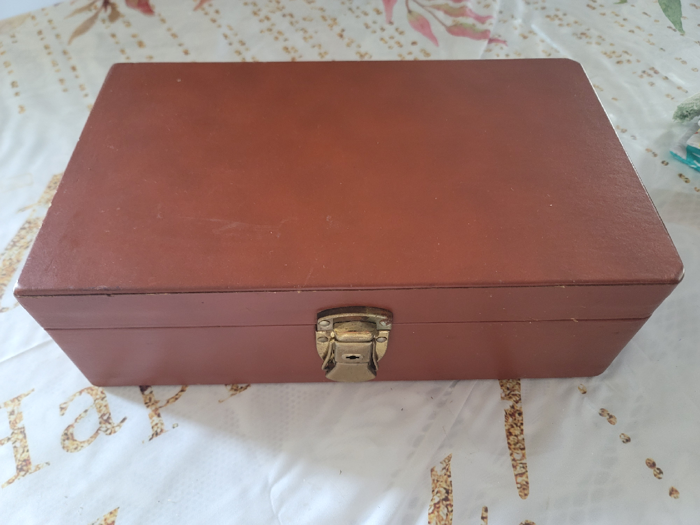 Vintage Gordon's Gin Bar Set with Cowhide Case - photo 2