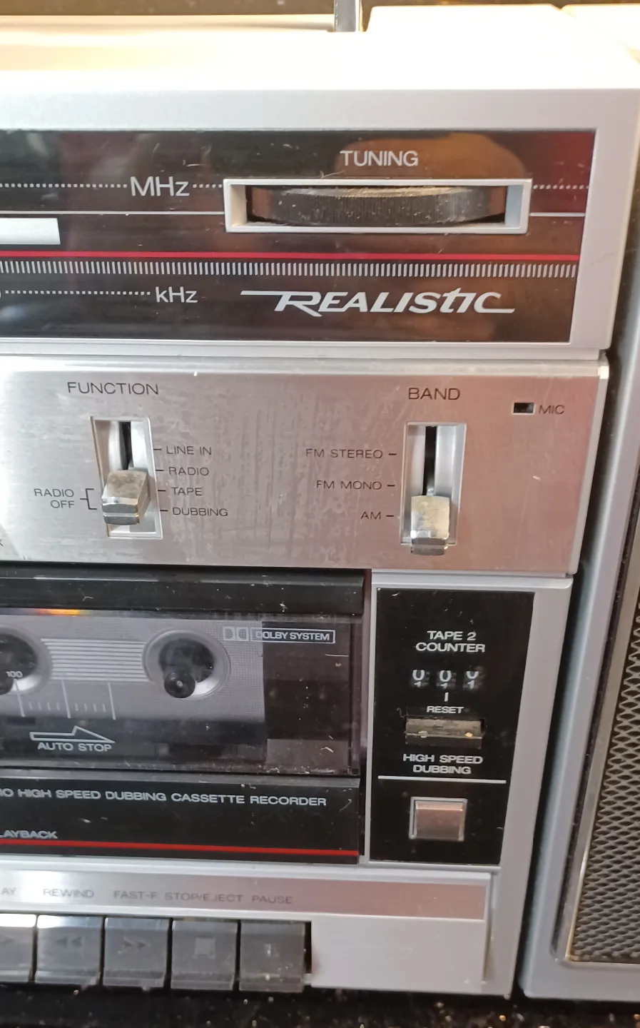Realistic Modulaire 850 AM/FM Stereo Radio Cassette Recorder image indicator(4)