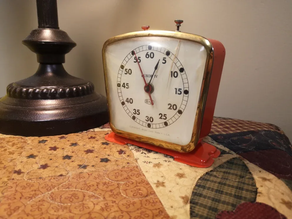 Vintage Aristo Clock ~ B&J Luxor IV image indicator(2)