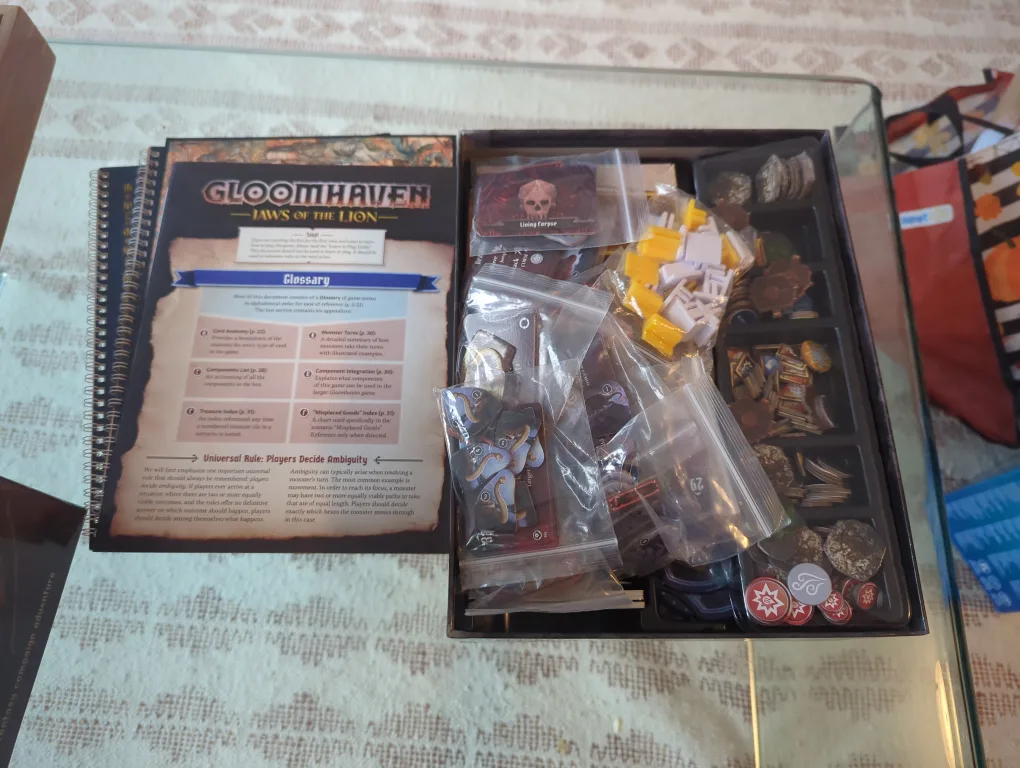 Gloomhaven: Jaws of the Lion Board Game image indicator(2)