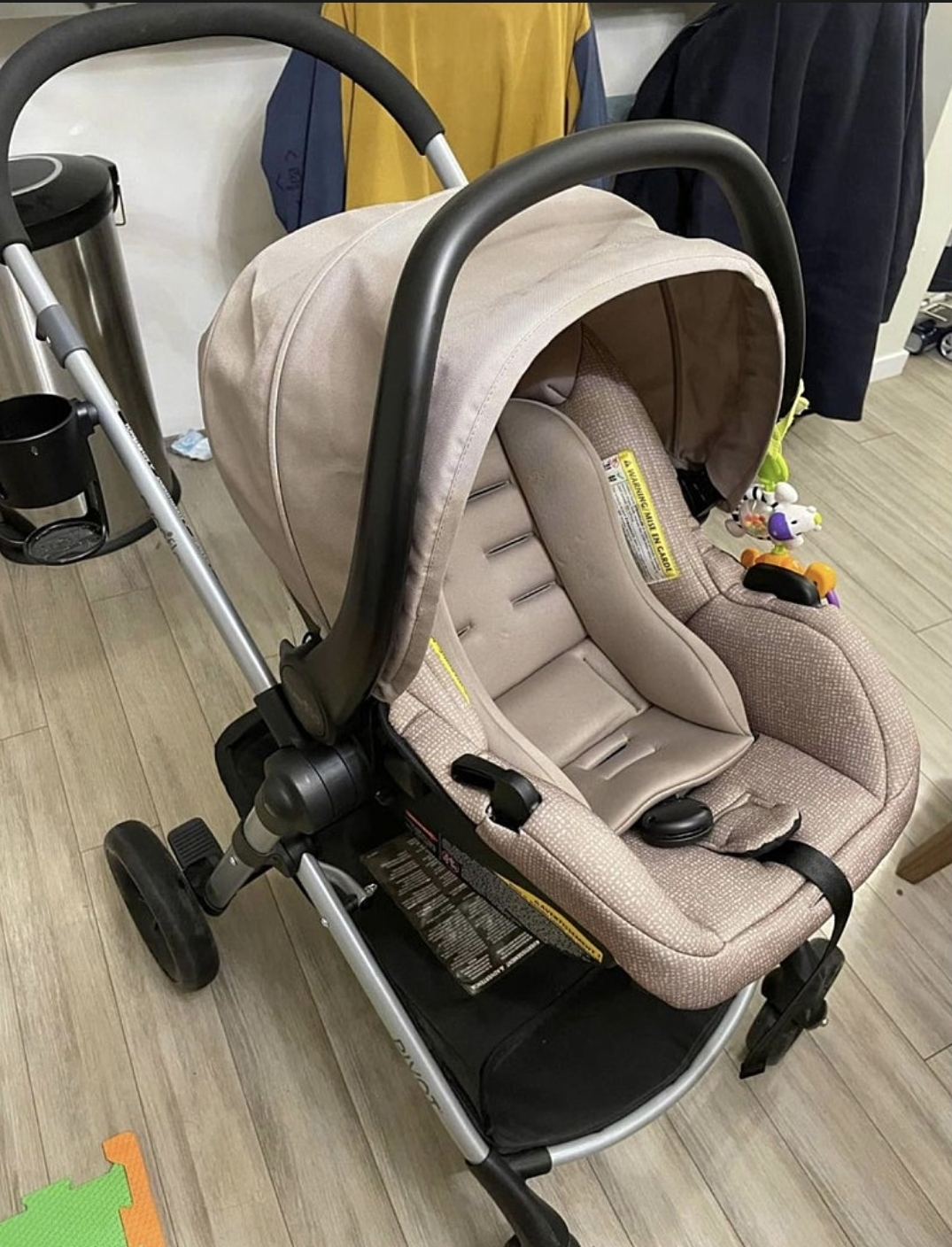 “Evenflo Stroller + Car Seat (Valid until 2028!) – $100” - photo 5