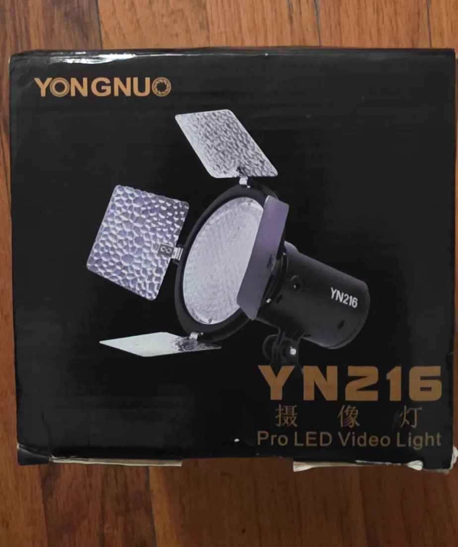 Yongnuo YN216 Pro LED Video Light image indicator(2)