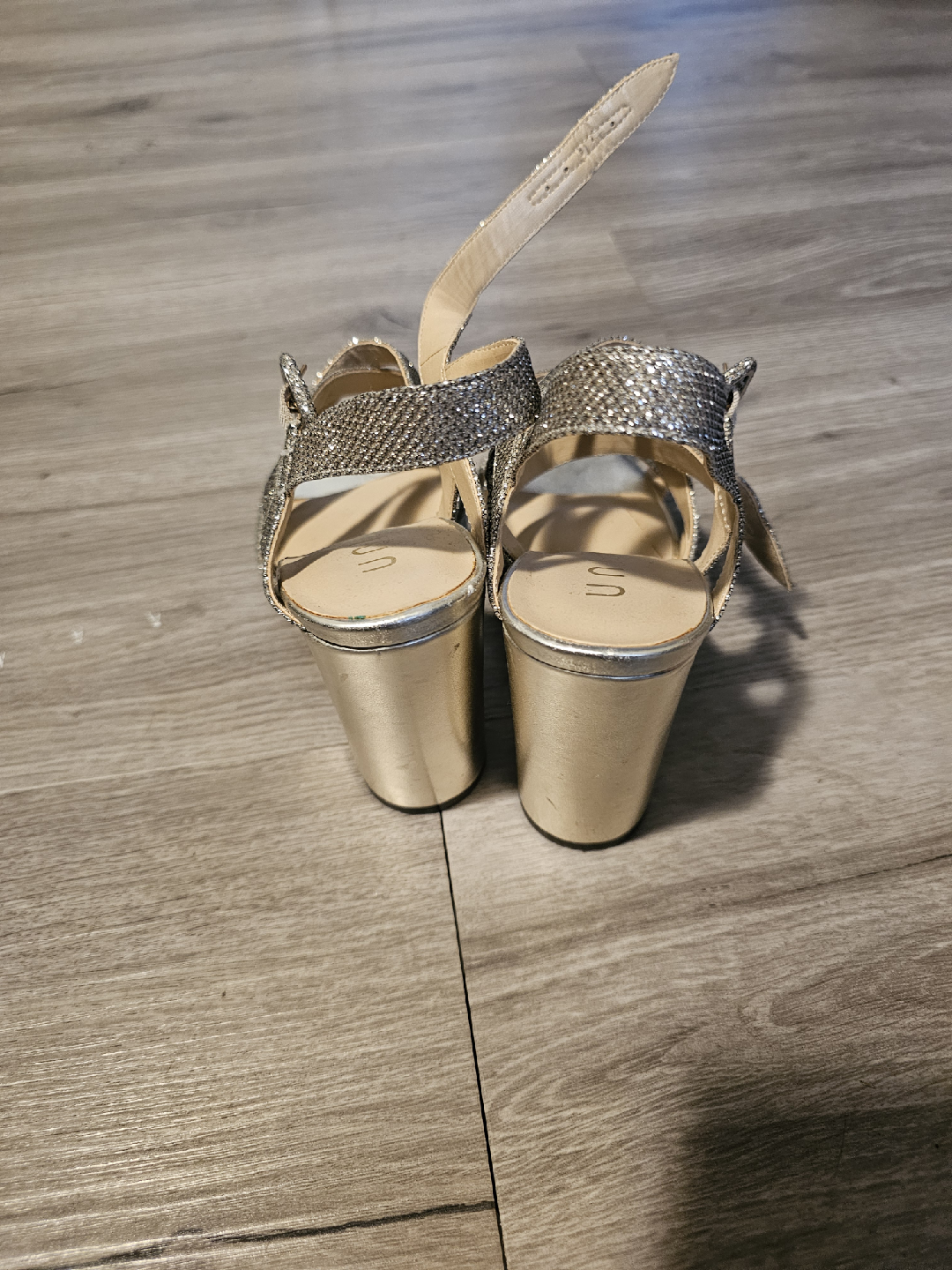 Unisa Glitter Heels - Size 8.5M - photo 3