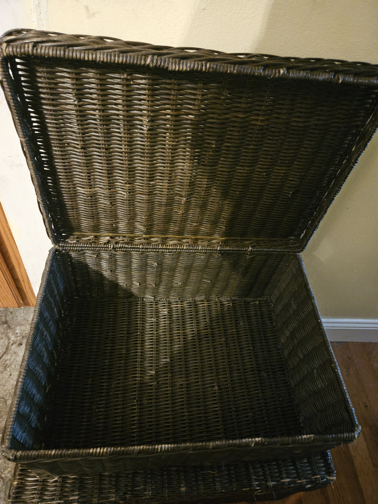 Wicker Storage Trunks set of 2 - photo 2