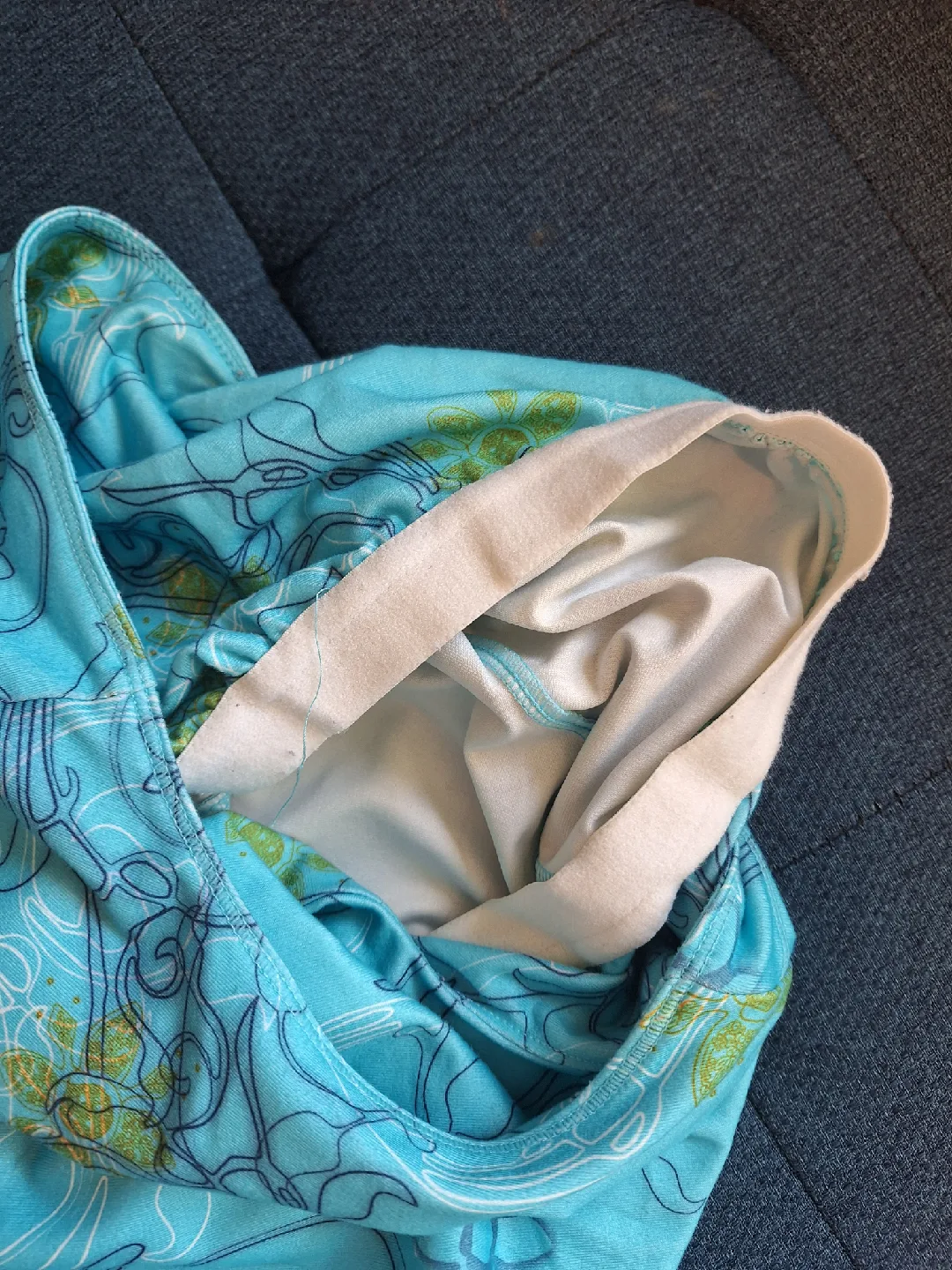 Reebok Play Dry Tank Top - Size L image indicator(4)