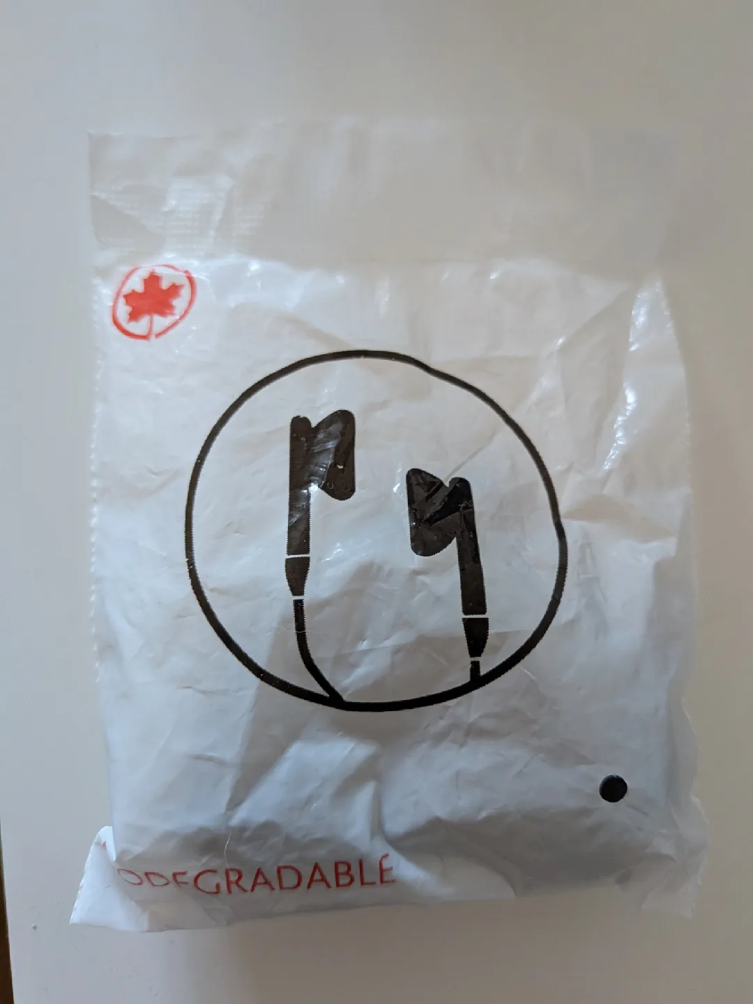 Air Canada Earbuds - New & Sealed thumbnail