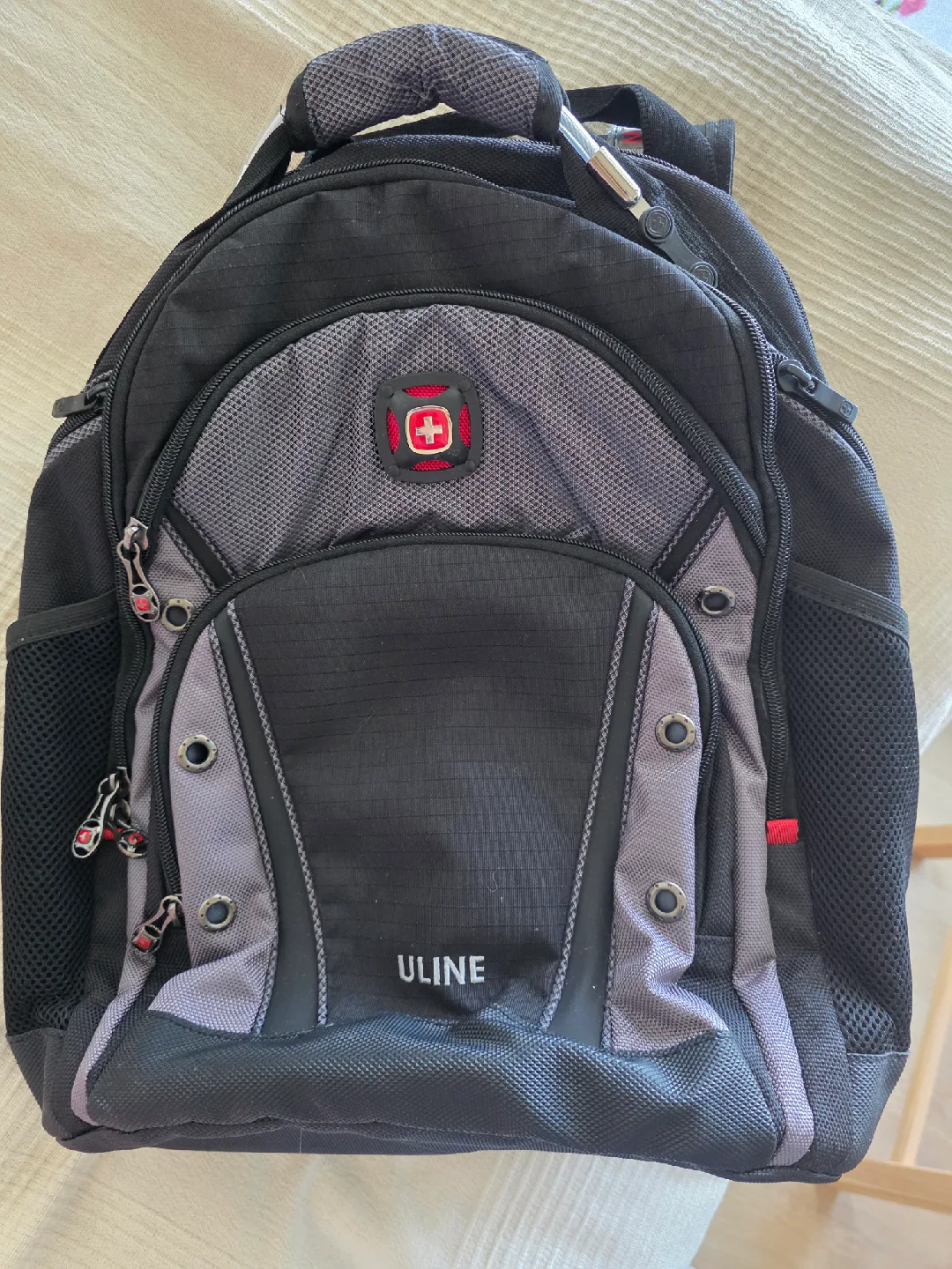 Wenger Synergy 16" Laptop Backpack image indicator(9)