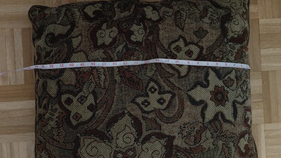 Pillow. size 20*24 inches image indicator(3)