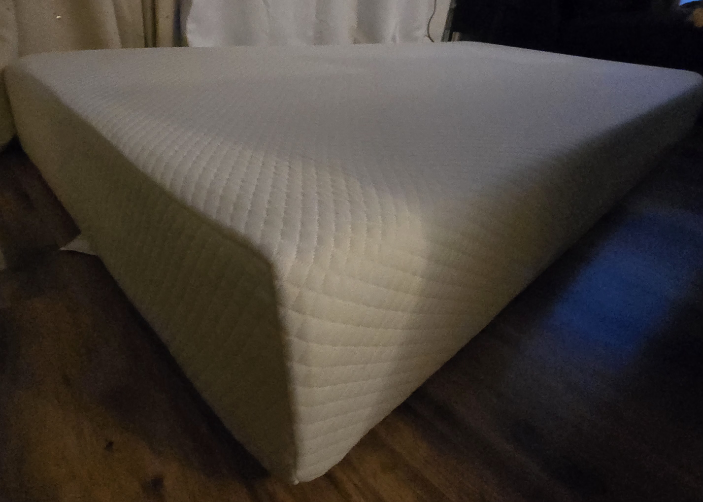 Brand New 8" Twin Mattress - photo 2
