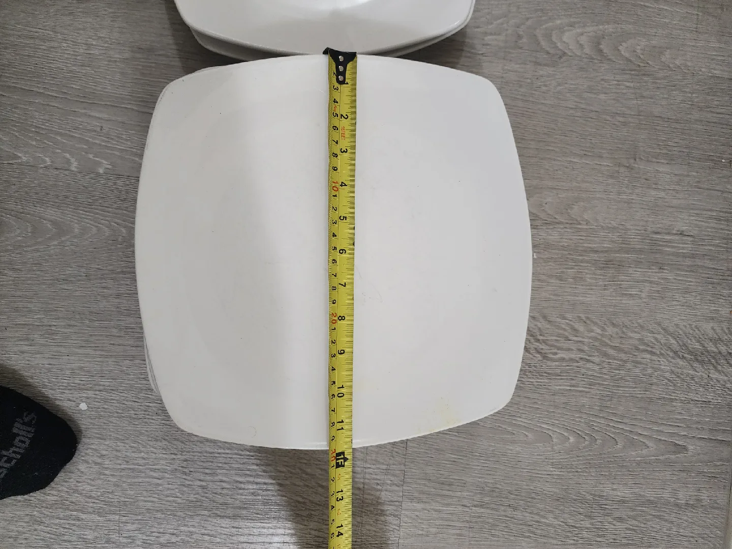 White Square Dinner Plates 10 Pcs thumbnail