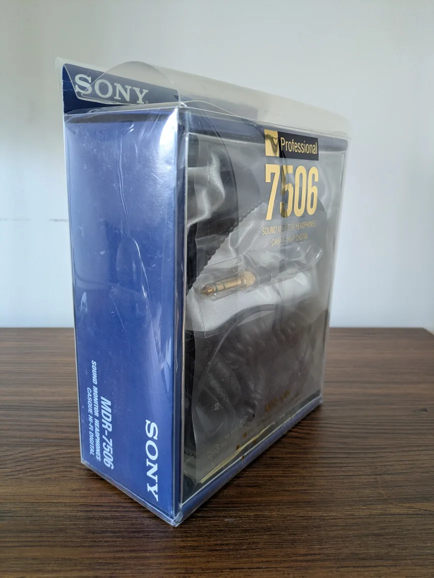 Sony MDR-7506 Professional Headphones image indicator(2)