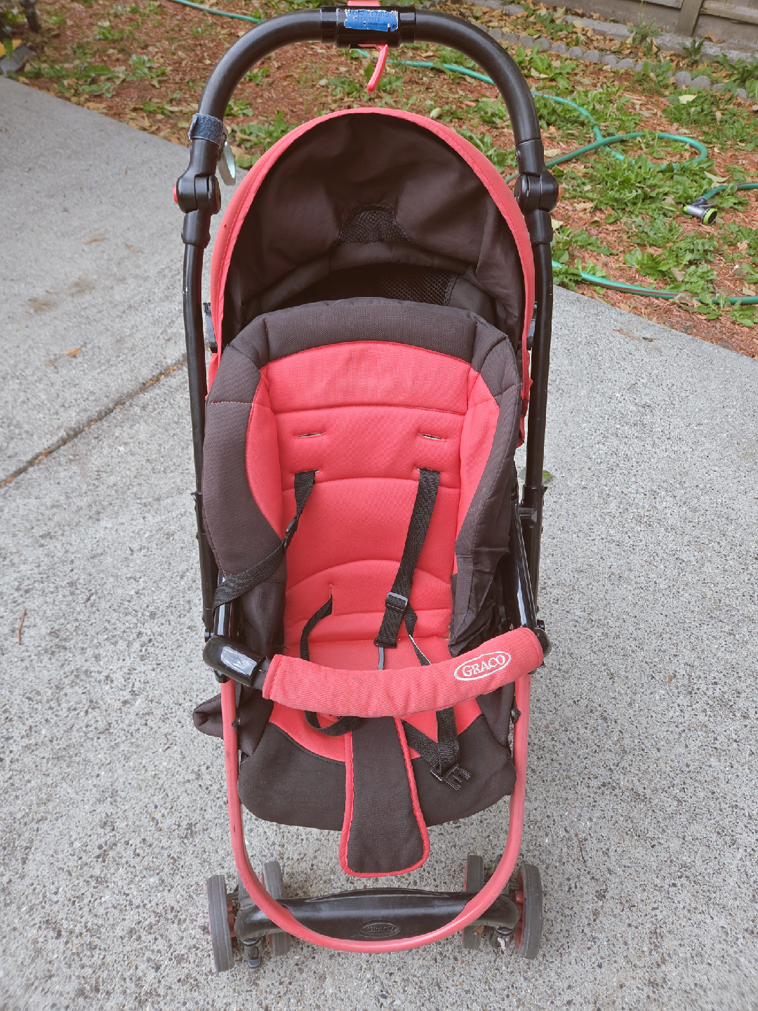 Graco Stroller - Red & Black - photo 2