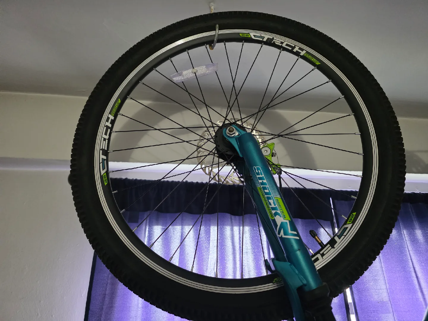 🥕 Genesis V2100 Mountain Bike - Teal image indicator(3)