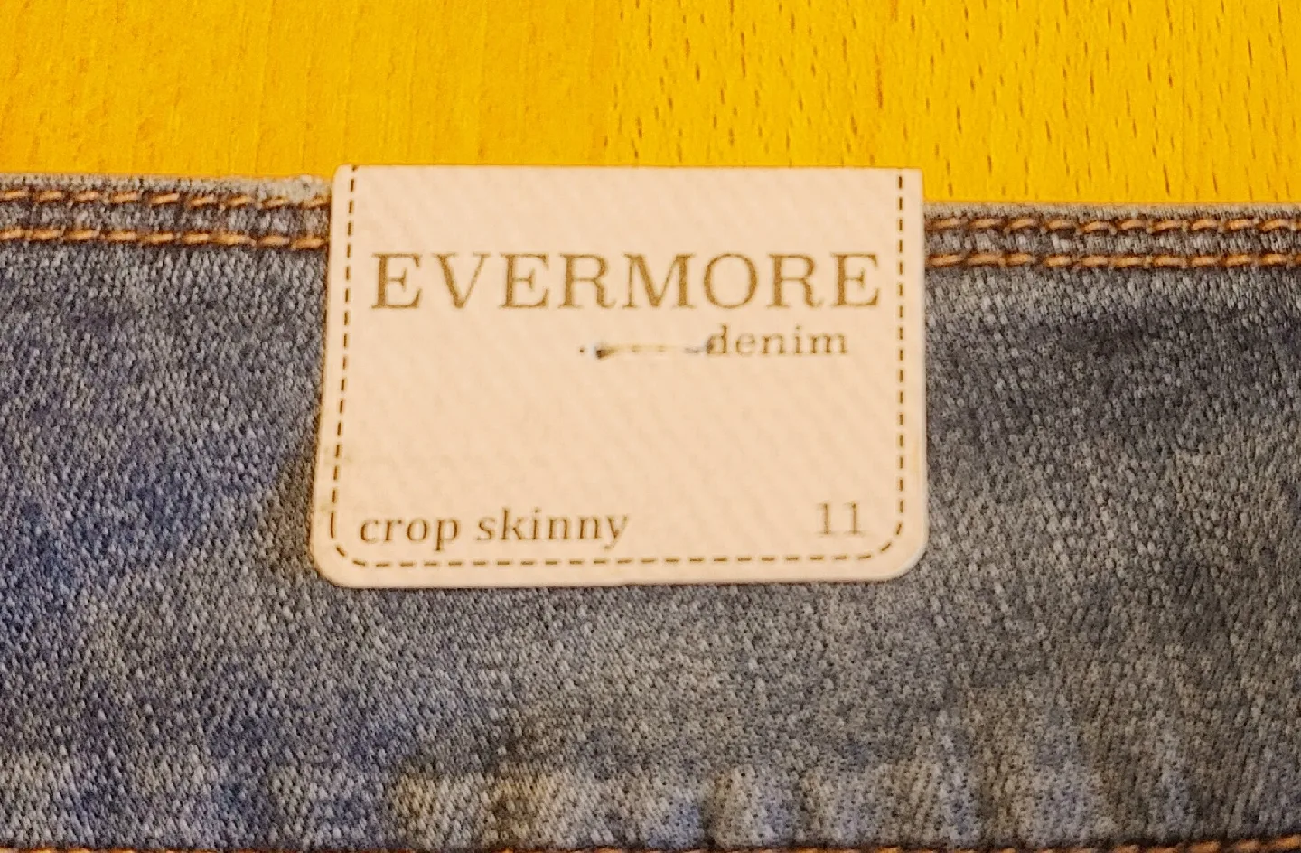 Evermore Denim Crop Skinny Jeans - Size 11 image indicator(4)
