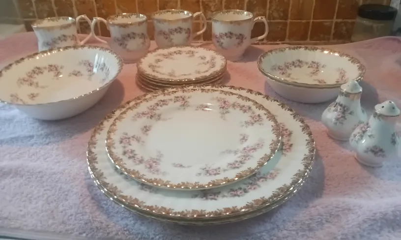 Collection of Royal Albert "Dimity Rose "  items thumbnail