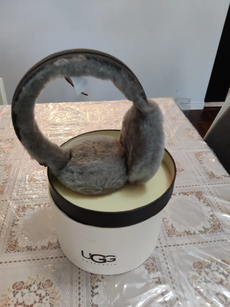 UGG Grey Earmuffs - New! image indicator(2)
